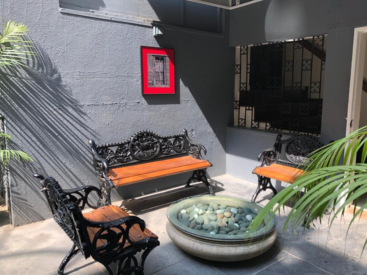 Hotel Ketan Πούνε Εξωτερικό φωτογραφία